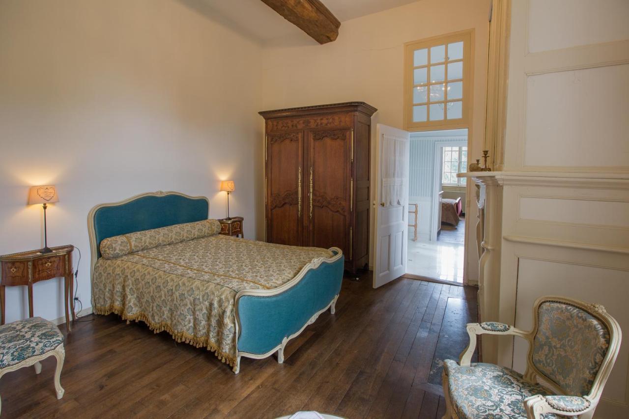 Bed and Breakfast Le Logis D'Équilly Exterior foto